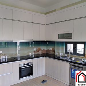 Kính ốp bếp phong cảnh biển