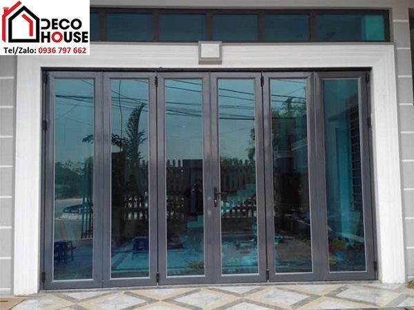 Cửa trượt xếp gấp 6 cánh Việt Pháp màu ghi