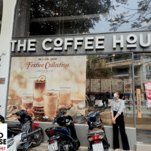 Làm cửa kính cường lực cho quán cafe